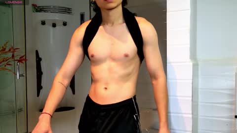 enzo_steel online show from March 5, 10:17 pm