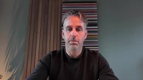 Snapshot of enzoenzo7 chatting on October 22, 7:56 am Enzos Massive Cock online show from October 22, 7:56 am