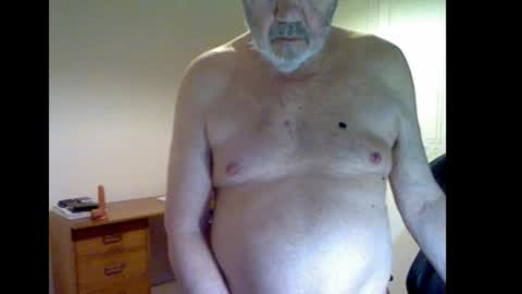 erasmus_d online show from January 8, 6:13 pm