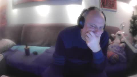 Eric online show from December 31, 6:02 pm