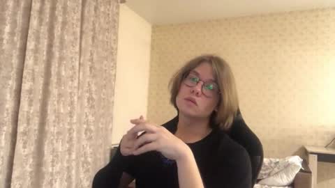 haru moon online show from February 28, 11:37 pm