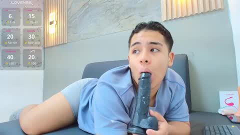 Erick online show from March 18, 8:45 pm