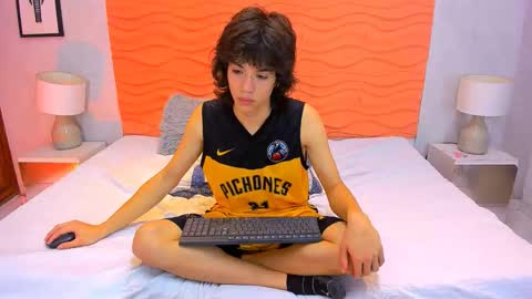 erick_ferrer online show from March 12, 9:11 pm