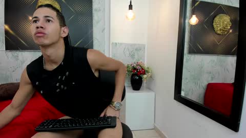   online show from December 23, 4:01 am