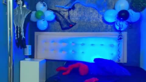   online show from October 24, 4:36 am