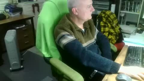 ernello online show from October 15, 4:53 am