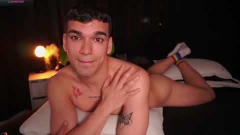 Eros Wild online show from October 17, 5:44 am