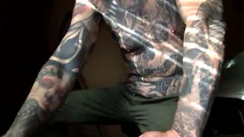 Erotic CloseUps online show from December 2, 5:35 pm