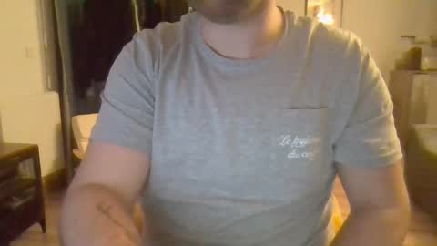 esclavepourfemme online show from January 23, 10:54 pm