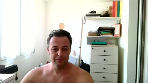 esibizionista 91 online show from June 26, 1:57 pm
