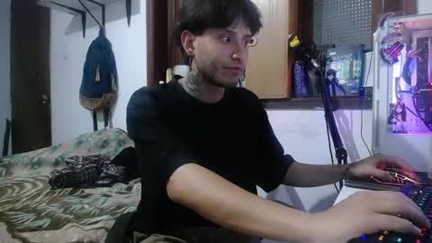 Esteban online show from February 26, 7:09 am