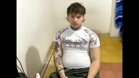 eskol212 online show from February 20, 9:49 pm