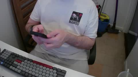 Morph online show from April 7, 8:20 pm