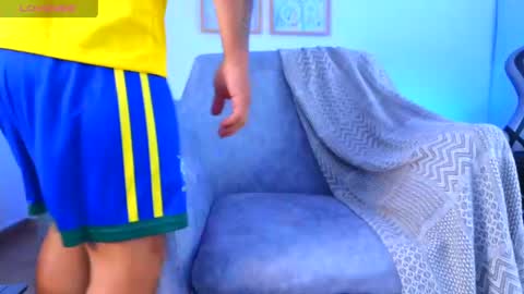 ESTEBAN online show from April 14, 12:38 pm