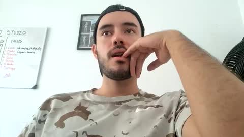 Esteban Reyes  independent model online show from December 18, 6:26 pm