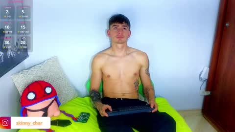 Esteban independent model online show from December 12, 11:25 pm