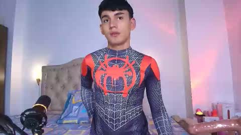 Esteban online show from October 5, 1:15 pm