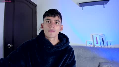 Esteban online show from February 5, 10:22 pm