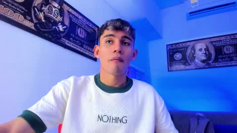 Esteban online show from December 12, 12:33 pm