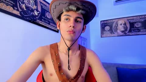 Esteban online show from December 3, 12:05 pm