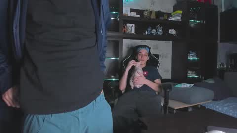 LOUIS online show from November 16, 2:03 am