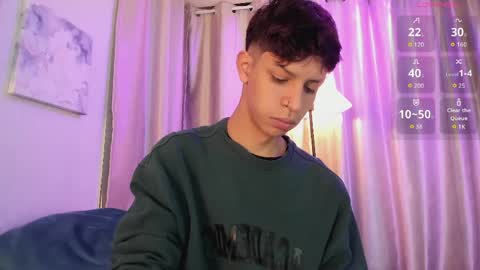 Ethan online show from May 26, 11:17 am