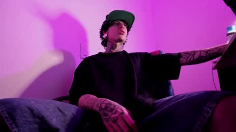 Ethan sykes online show from September 28, 3:26 am