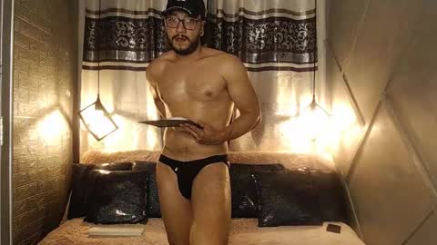 ethan w7 online show from October 24, 1:51 am