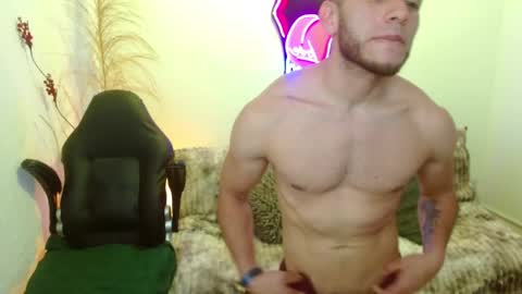 ethanblaze_ online show from November 8, 12:30 pm