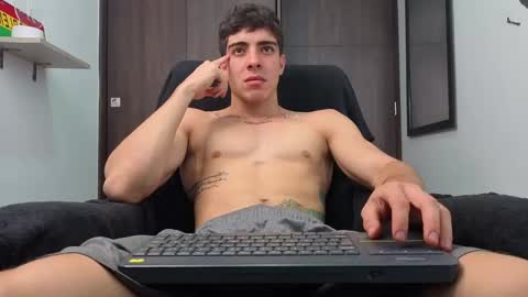 ethangreey1 online show from September 25, 2:27 pm