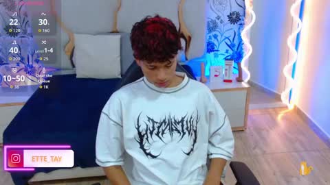 ette online show from September 30, 3:23 am