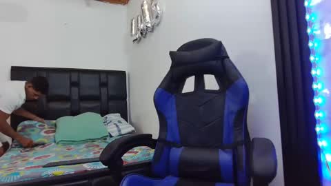 luis online show from January 6, 1:19 pm