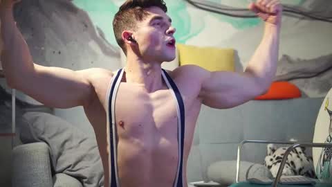 David online show from February 10, 7:28 pm