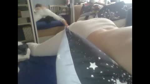 evilku online show from April 30, 11:17 am