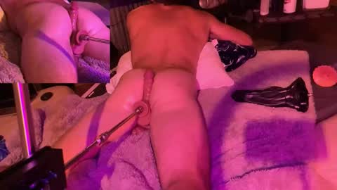 exhibitp online show from November 3, 5:04 pm