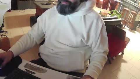 Gio online show from February 3, 8:47 pm