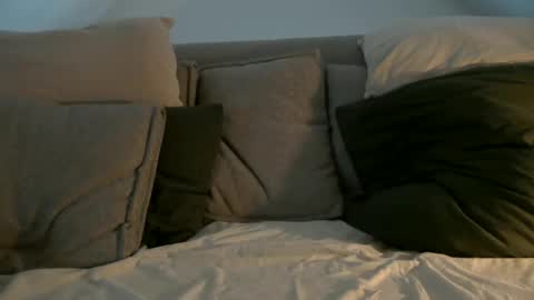 Call me bitch online show from November 6, 2:53 pm