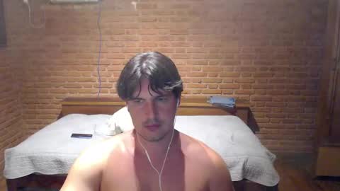 fabio_rodrigues online show from December 12, 12:05 am