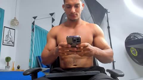 FABIO online show from January 8, 9:42 pm