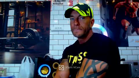 fabxxxl online show from December 13, 9:15 am