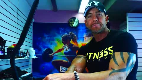 fabxxxl online show from April 3, 8:22 am