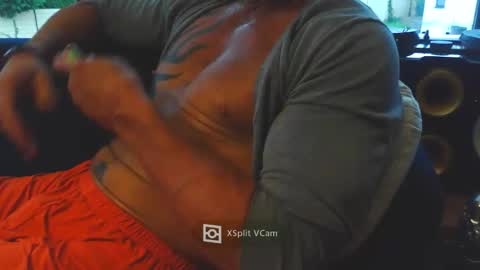 fabxxxl online show from October 6, 7:46 am