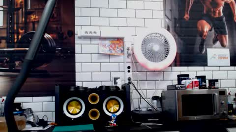 fabxxxl online show from September 12, 7:19 am