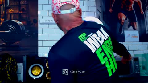 fabxxxl online show from February 5, 9:57 am