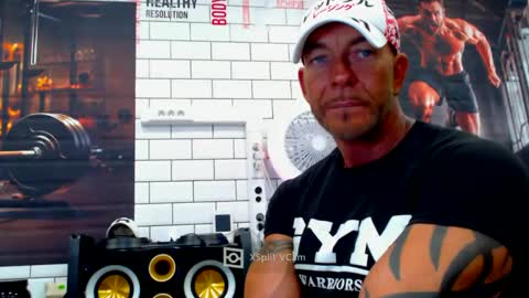 fabxxxl online show from December 3, 8:36 am