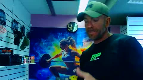 fabxxxl online show from October 7, 8:40 am