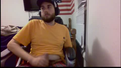 farmboy2398 online show from December 15, 2:08 am