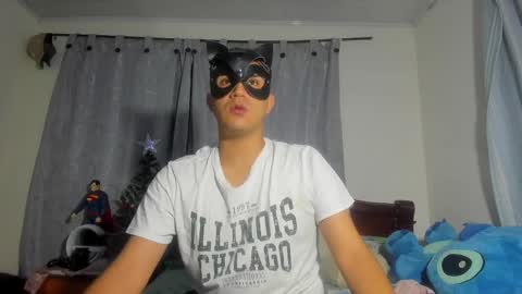 Snapshot of fatass_420 chatting on December 25, 12:48 am Johan online show from December 25, 12:48 am