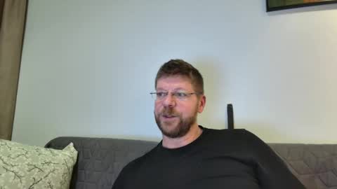 fattenmenow online show from December 19, 7:40 pm