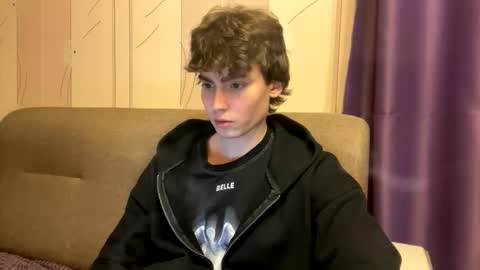 Snapshot of faustfrost chatting on October 22, 6:10 pm Faust online show from October 22, 6:10 pm